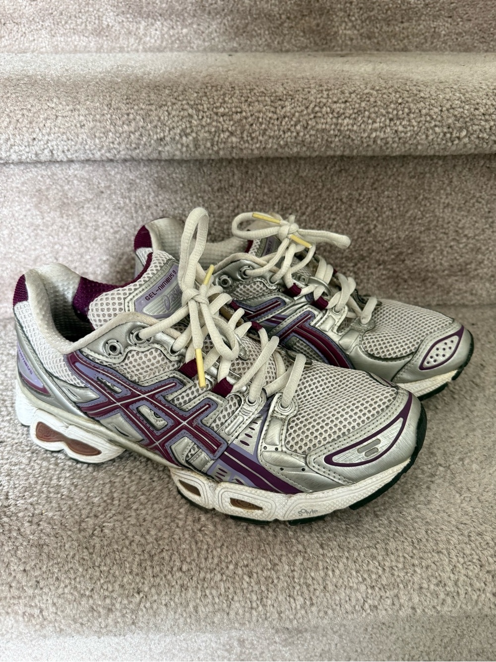 ASICS Gel Nimbus 9 Maroon and Purple Women’s 7 Running Shoes